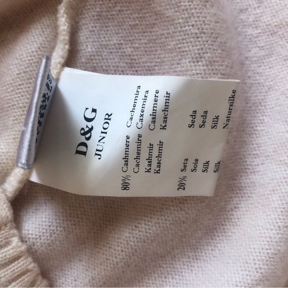 💯NWOT D&G Junior for girls cashmere and silk sweater cardigan in cream color - Picture 6 of 8
